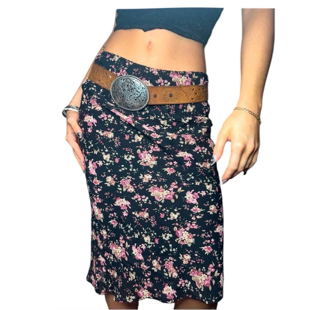 Floral Skirt with Brown Belt